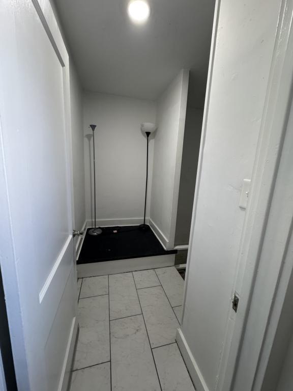 Building Photo - 1620 W Pine St