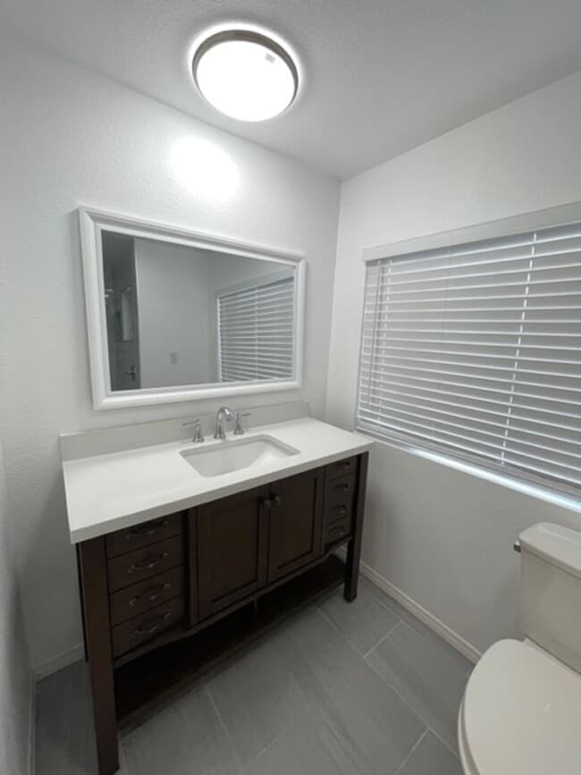 Building Photo - South 2nd- 4 Bed 2 Bath Remodeled Home in El Cajon!