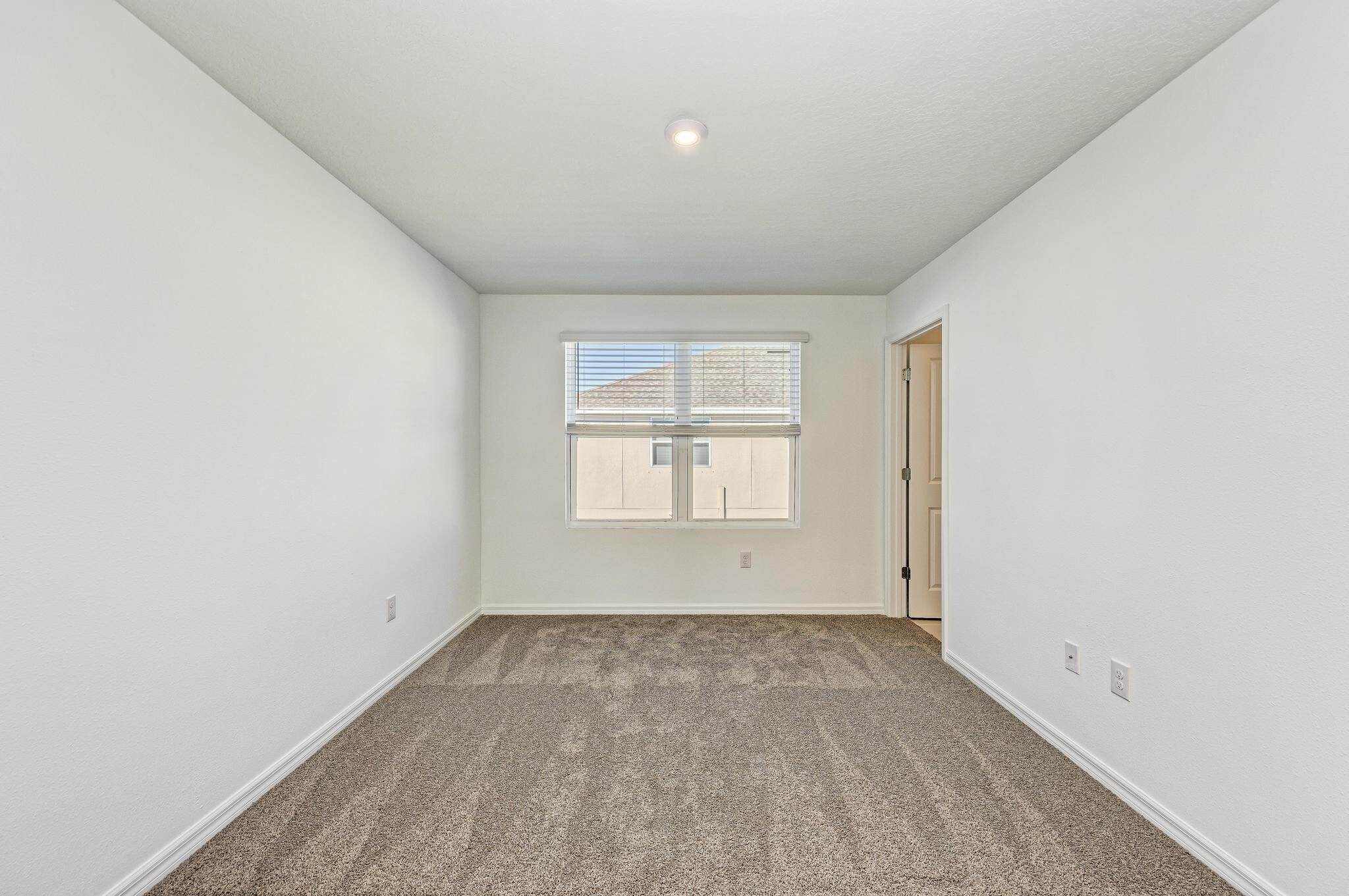 Building Photo - 6354 Fairmont Ln