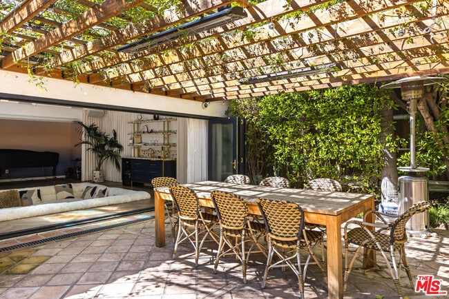 Building Photo - 1041 Orlando Ave