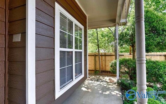 Building Photo - 111 Bentworth Ln