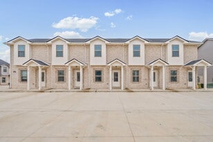 Building Photo - 1201 Fort Campbell Blvd
