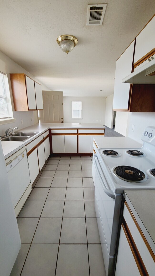 24687 Richards Rd 24687 Richards Rd Hempstead TX 77445 Apartment Finder