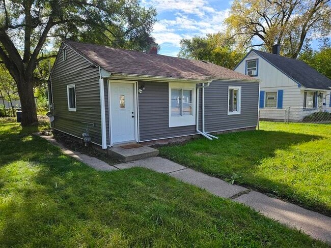 Building Photo - 2 Bedroom home for rent