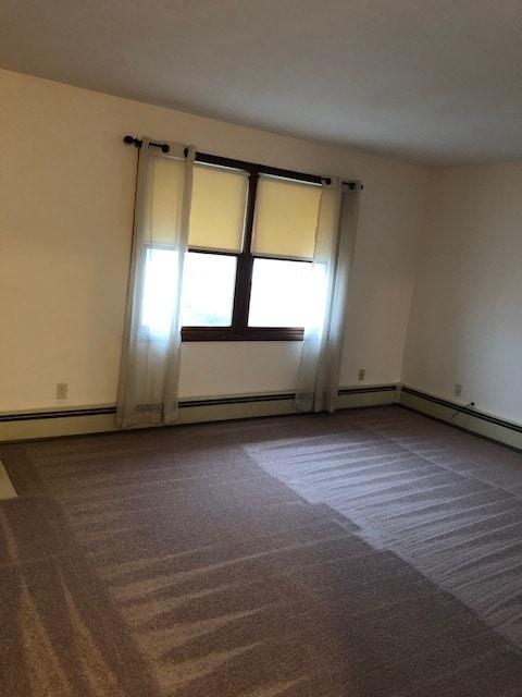 livingroom - 158 Albany Ave