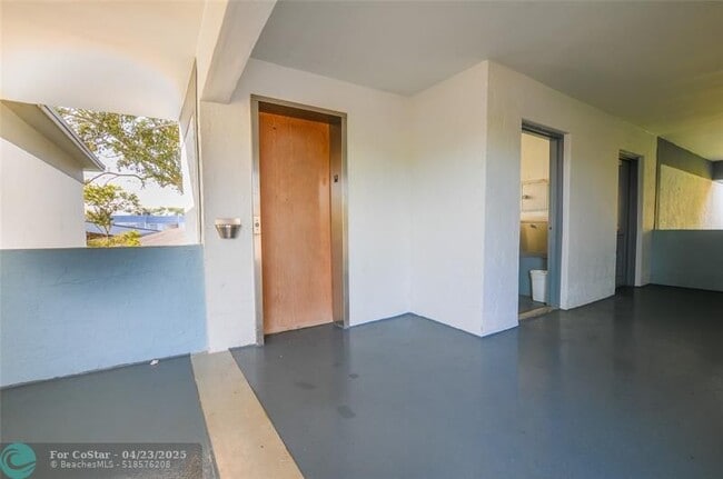 Building Photo - 8351 Sands Point Blvd