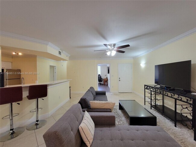 Building Photo - 400 Scotia Dr