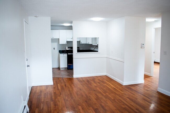 Building Photo - 32 Annese Rd