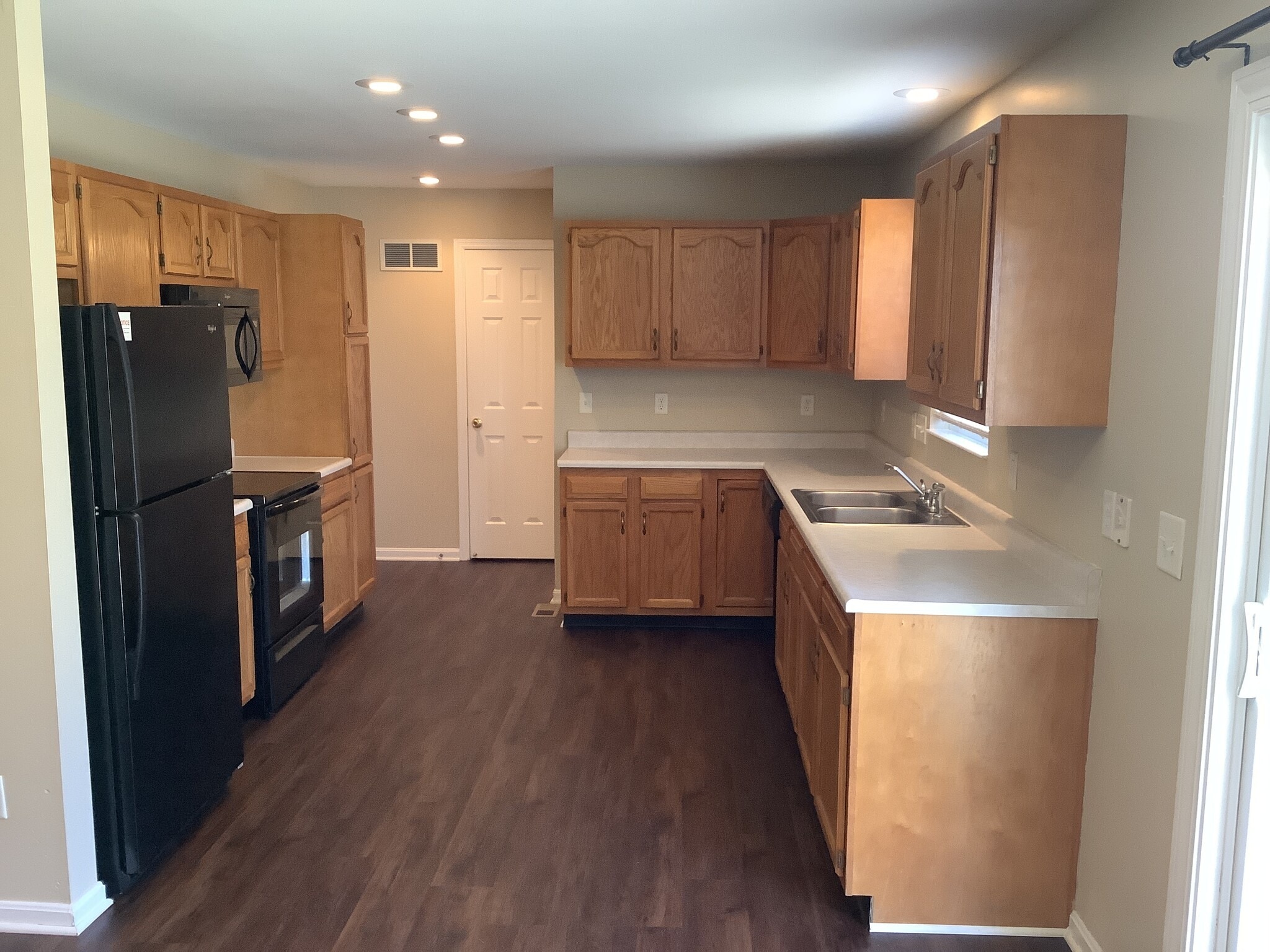 Building Photo - 11789 Holgate Dr