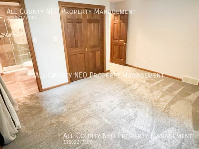 Building Photo - 7068 Clingan Rd