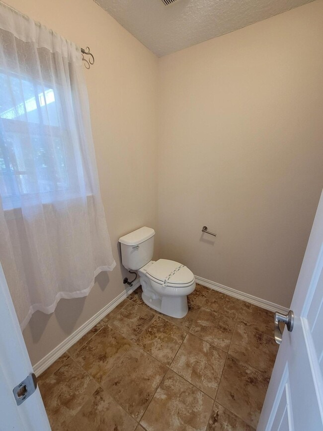 Building Photo - 3009 US-98