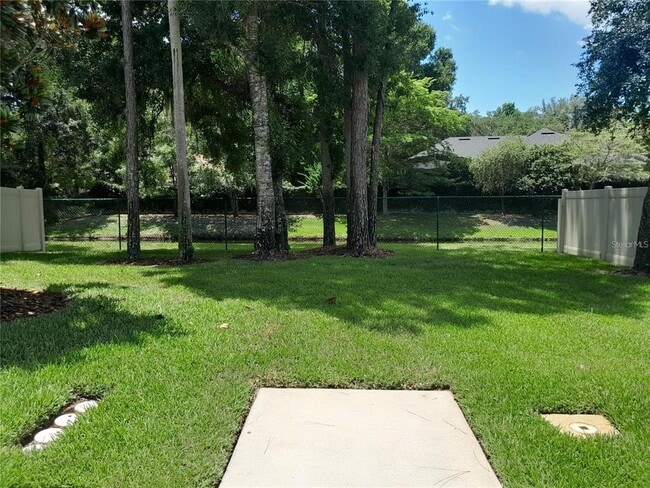 Building Photo - 600 Stone Oak Dr
