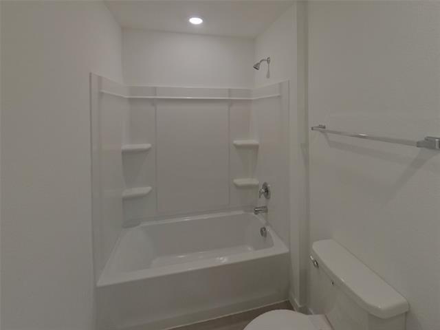 Building Photo - 807 Ponderosa Ln