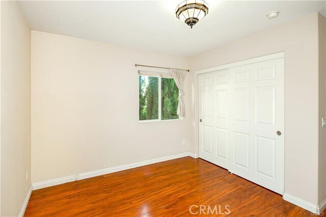 Building Photo - 2463 Oswego St