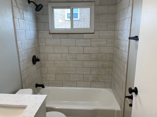 Tiled shower - 40 S Norwich Rd