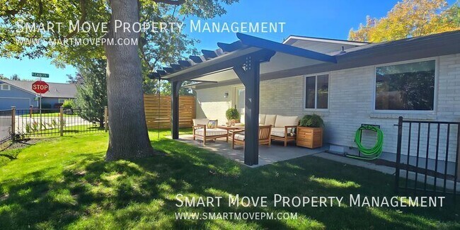 Building Photo - 4298 Catalpa-
