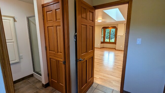 Building Photo - 8515 29th St Ct E