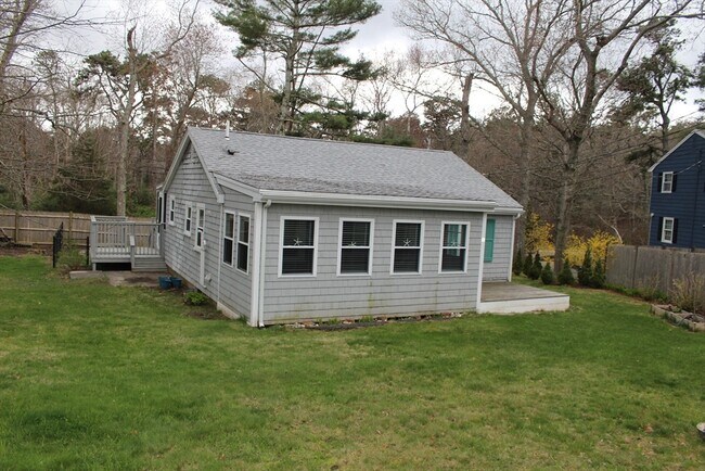 Building Photo - 81 Winthrop Rd