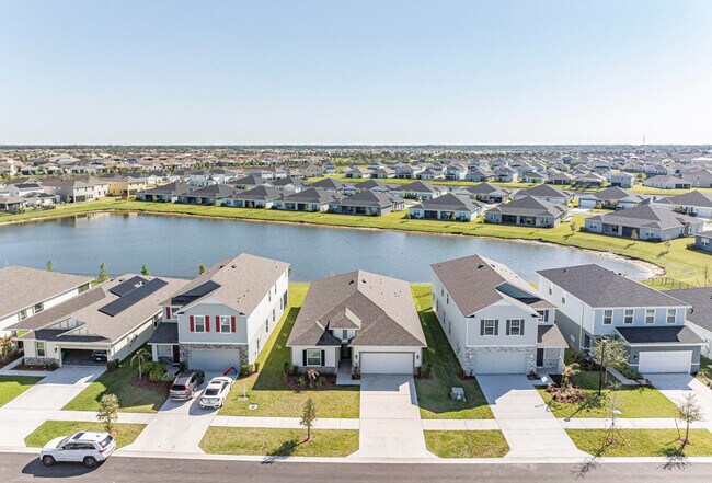 Building Photo - 9405 Serapis Wy