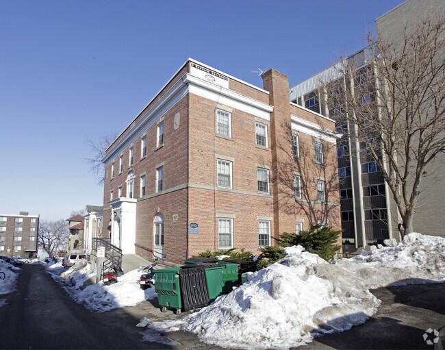 Abbie 142 Langdon St Madison WI 53703 Apartment Finder