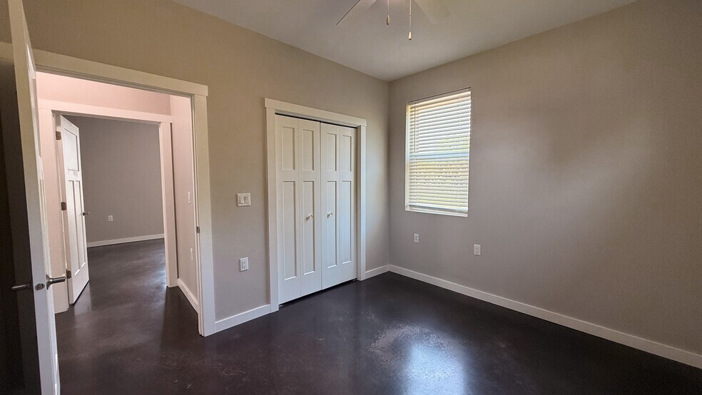 Building Photo - 17206 Franklin Loop
