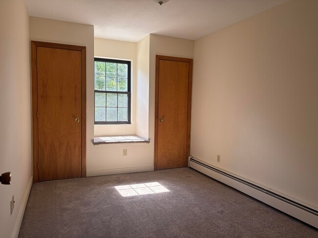 Building Photo - 56 Westville Rd