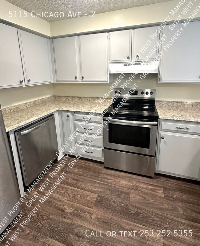 Building Photo - 5115 Chicago Ave SW