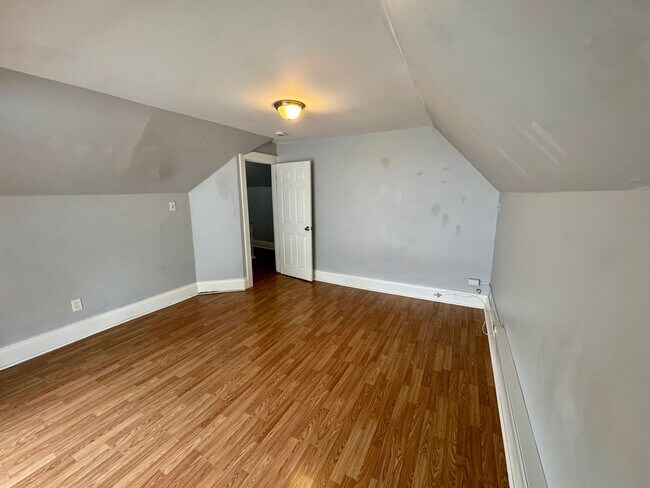 Building Photo - 1810 Brownsville Rd