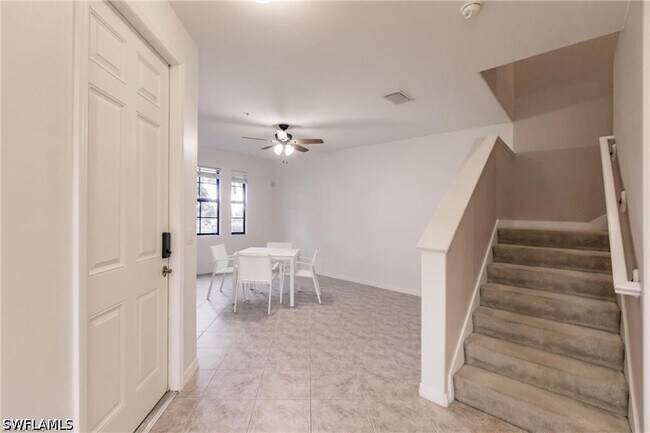 Building Photo - 1375 Artesia Dr E