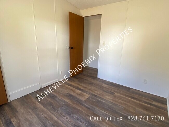 Building Photo - 35 Albert Warren Rd