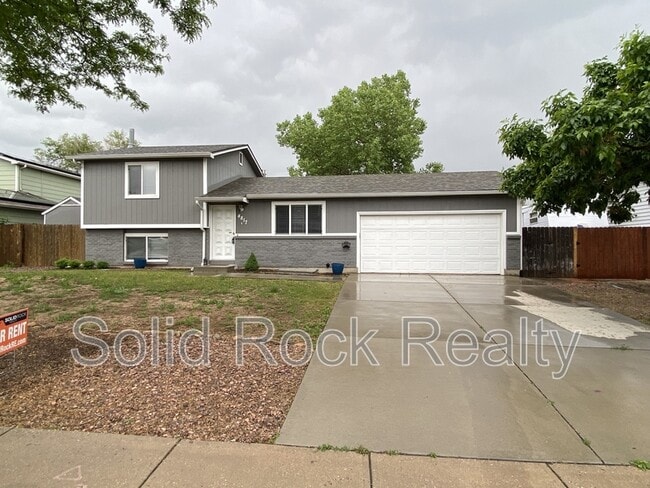 Primary Photo - 4817 Ridenour Dr