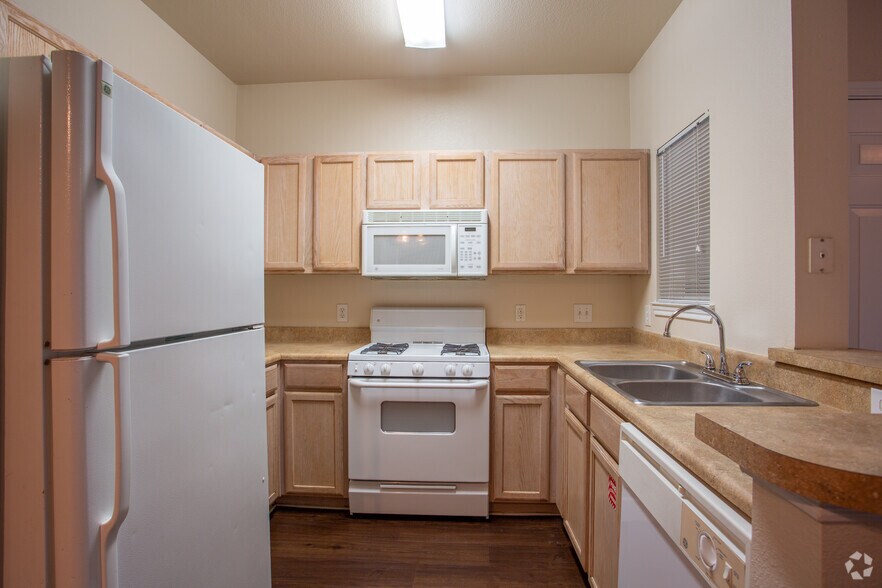 River Square Apartments 10342 River Run Blvd Corpus Christi TX 78410