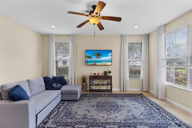 Building Photo - 5224 SW 77th Way