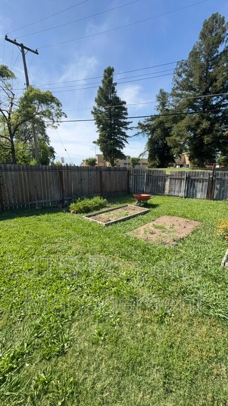Building Photo - 5417 Olympic Way