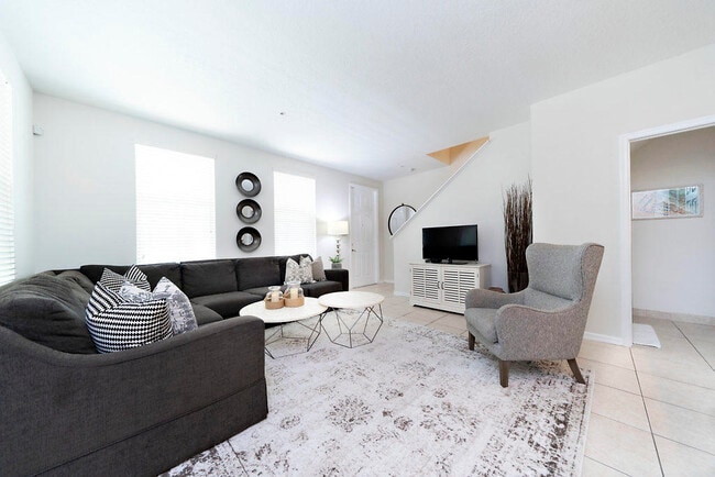 Building Photo - 4198 St Lukes Ln