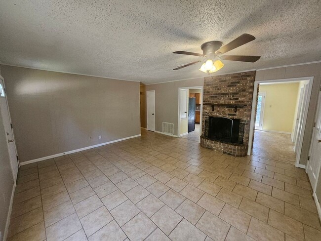 Building Photo - 110 Kimberly Dr