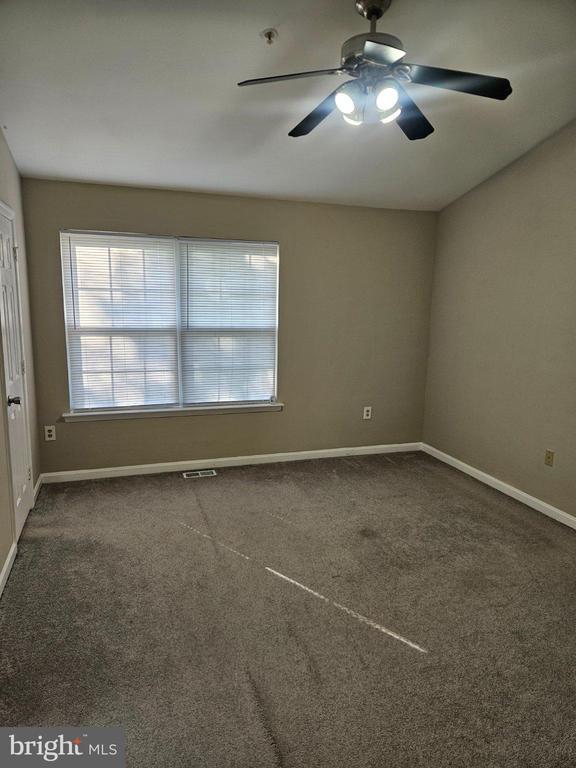 Building Photo - 2346 Hazelwood Ct
