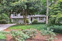 Building Photo - 130 Cains Cove Dr