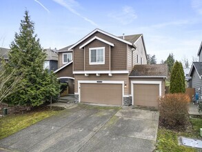 Building Photo - Spacious 4-Bed Puyallup Home For Rent | 3-...