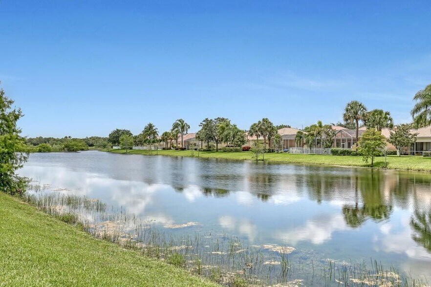 Building Photo - 3041 Verdmont Ln