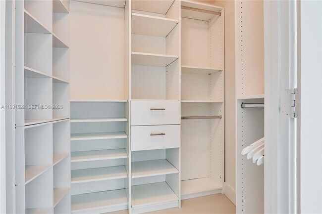 Building Photo - 888 Biscayne Blvd