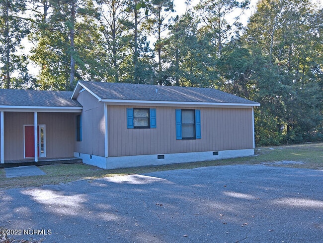 Building Photo - 180 Country Haven Dr