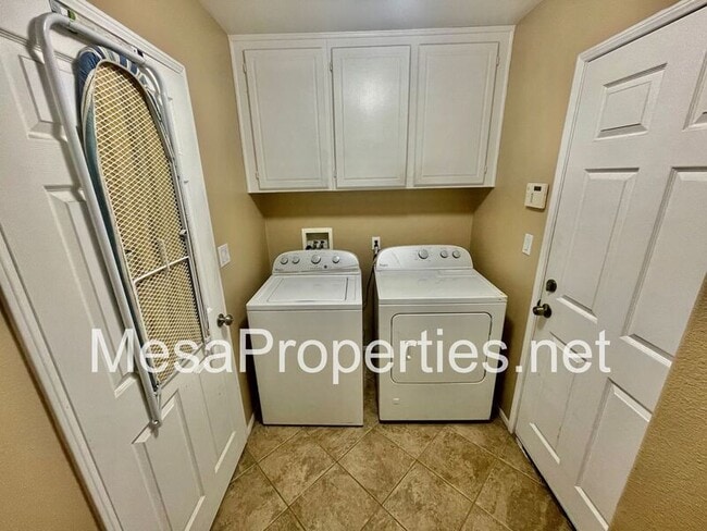 Building Photo - 15471 American Way