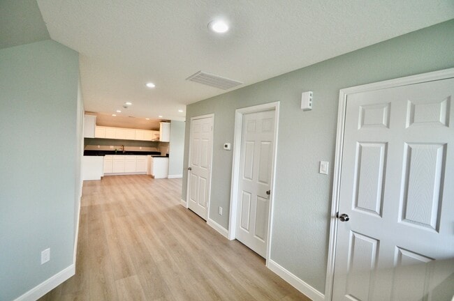 Building Photo - 111 Big Deer Dr