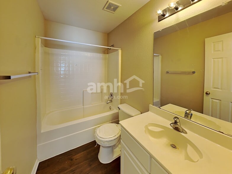 Building Photo - 11737 Latania Ln