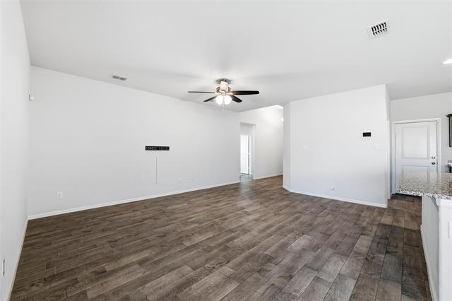 Building Photo - 9224 Herringbone Dr