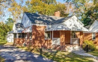 Building Photo - Cozy 2bd/1ba brick cottage near downtown C...