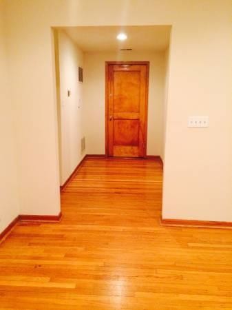 Building Photo - 2724 N Kimball Ave