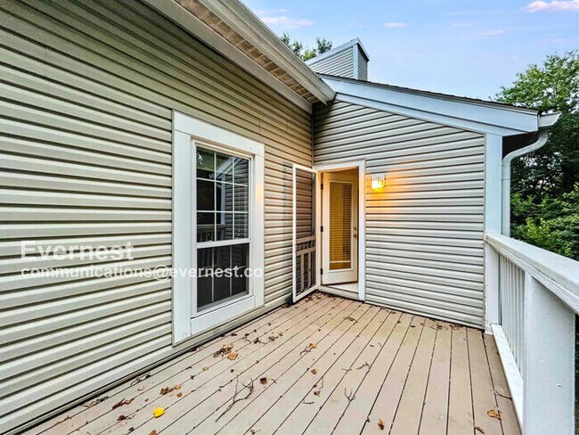 Building Photo - 12170 Cardamom Dr