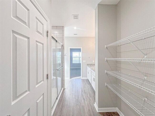 Building Photo - 3413 Cup Dr